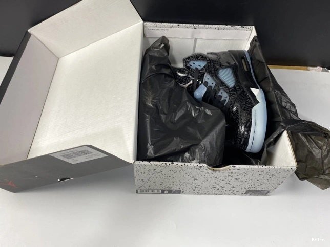 Boostmaster lin Doernbecher 5 633068-010 AIR Retro Jordan 0727